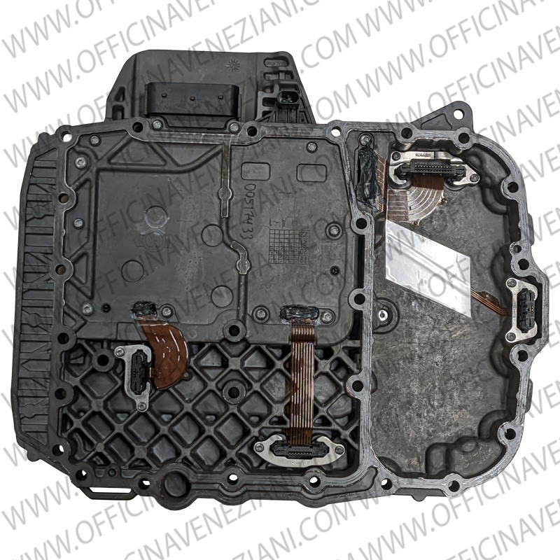 Reparación unidad de control de caja de cambios DAF 21276622 | 0501.301.247 | 10R-04 67777