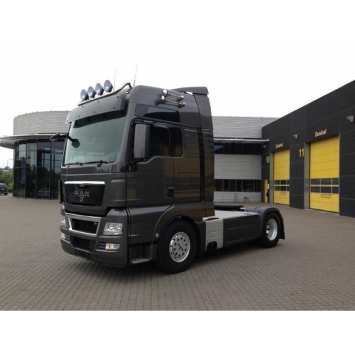 Scania 143